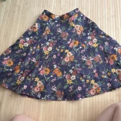 Apuweiser-riche 花柄スカートのサムネイル