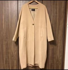 INDIVI ベージュ ロングコート【44号】 値下げしました！のサムネイル