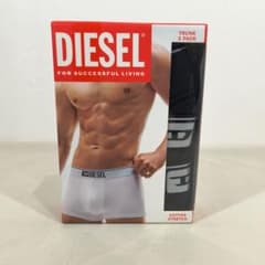 【新品】DIESEL ボクサーパンツ 前閉じ Sサイズ ブラック 3枚セットのサムネイル