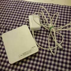 docomoワイヤレス充電器のサムネイル