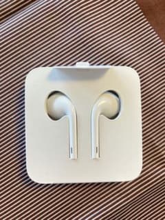 有線イヤホン/Apple純正/新品・未使用のサムネイル