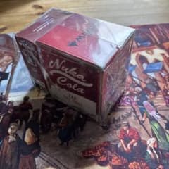 未開封】MTG Falloutヌカコーラ デッキケース＋スリーブ - メルカリ