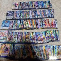 ヴァンガード　まとめ　キラ　大量　約1000枚 ヴァンガード まとめ キラ 大量 約1000枚 - メルカリ