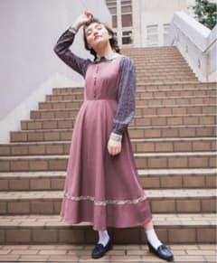 LEBECCA boutique あの日のローズとワンピースのサムネイル