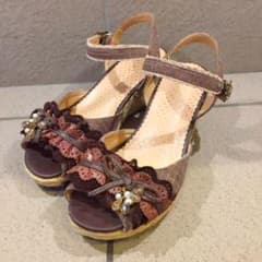 axes femme サンダルのサムネイル
