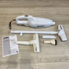 中古品 □ makita コードレスクリーナー CL107FDSHW □ O □ ITMPZ2V9URSM マキタ（makita） 掃除機 CL107FDSHW 充電式クリーナー 紙パック式
