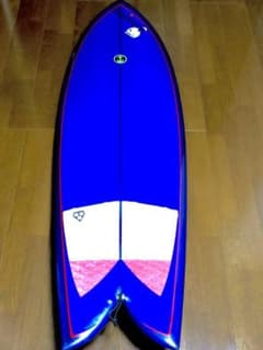 5’9 ツインキールフィッシュ サーフボード【期間限定セール】のサムネイル