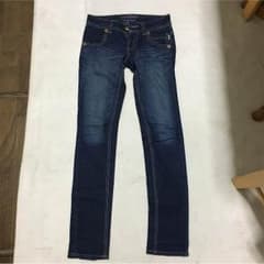 バーバリー デニムパンツ 36　インディゴのサムネイル