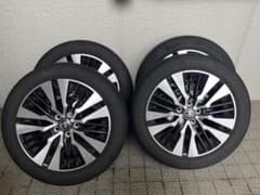 トヨタ純正ホイール付タイヤ4本セットのサムネイル