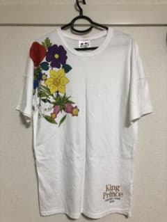 King&Prince2019年グッズTシャツのサムネイル