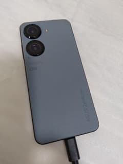 【ジャンク品】Zenfone9のサムネイル