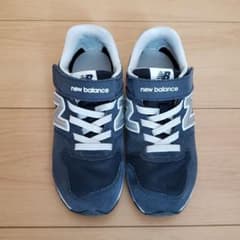 ニューバランス キッズ スニーカー　21㎝のサムネイル
