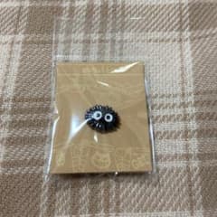 Ghibli GBL My Neighbor Totoro Design Pin Badge - Soot Sprites