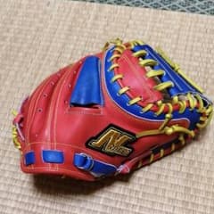 今週迄の出品です！キャッチャーミットのサムネイル