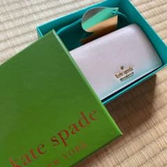 kate spade名刺入れのサムネイル