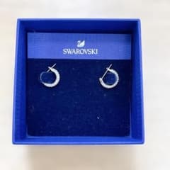 SWAROVSKI フープピアス 両耳用 クリスタル シルバーカラー - メルカリ