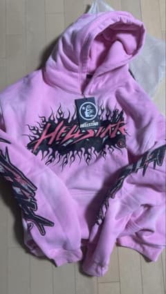 NFCタグ反応 HELLSTARパーカー 正規品 NFCタグ反応Hellstar パーカー - メルカリ