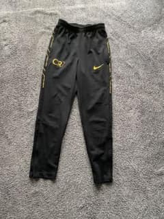 ナイキ CR7 ジャージ パンツ　140のサムネイル