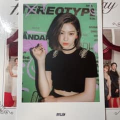ITZY 있지 イッジ  wannabe リュジン ryujinポストカードのサムネイル
