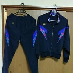 RRR(アシックス)ジャージのサムネイル