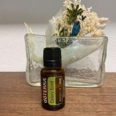 doTERRA ドテラ　セロリーシード　エッセンシャルオイルのサムネイル