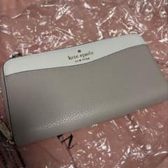 あんこバター様【新品】 Kate spade NEW YORK 長財布 あんこバター様【新品】 Kate spade NEW YORK 長財布 | Mercari