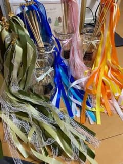 結婚式用 ドレスとタキシード 色当て リボンワンズのサムネイル
