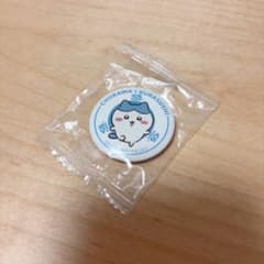 ちいかわ　くら寿司　ハチワレ　缶バッチのサムネイル