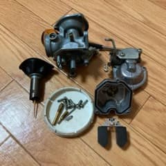CD125T キャブレター　比較的綺麗のサムネイル