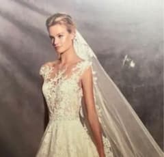 PRONOVIAS ウェディングドレスのサムネイル