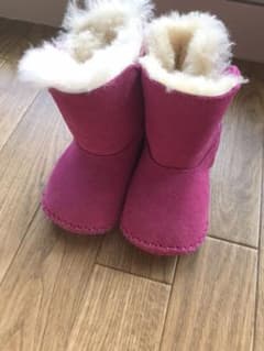 UGG ベビー ムートンブーツのサムネイル