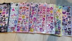 ボンボンドロップシール　サンリオ　8枚セット　夜光★のサムネイル