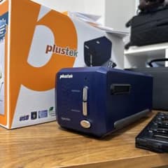 美品 Plustek OpticFilm 8100 フィルムスキャナー 本体 - メルカリ
