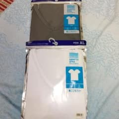GU、メンズさらっとストレッチVネックT(半袖)XL✕２枚のサムネイル
