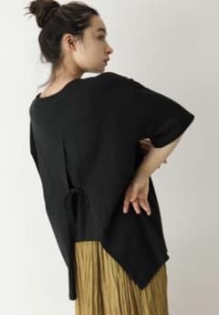 未使用　OZOC バックリボンＴシャツのサムネイル