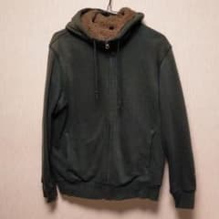 長袖パーカーのサムネイル