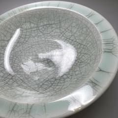 青白磁皿 口径約18㎝ 東Y8-0528①タコヒカ - メルカリ
