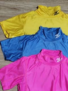 ミズノMIZUNOハイネックアンダーシャツ3色セットSサイズのサムネイル
