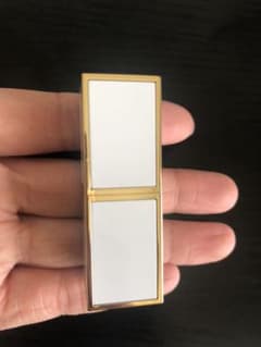 TOM FORD 25白 SCARLETTのサムネイル