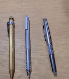 文房具まとめ売りのサムネイル