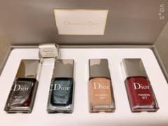 Dior マニキュアセットのサムネイル
