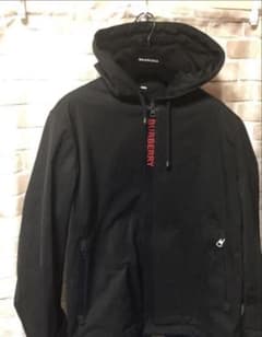 バーバリーロンドン ロゴテープフードジャケット