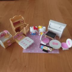 ハローキティ ミニチュア家具 おもちゃセットのサムネイル