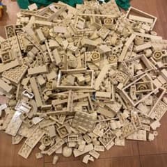 レゴブロック　正規品　パーツ　セット　大量　クリーム色のサムネイル