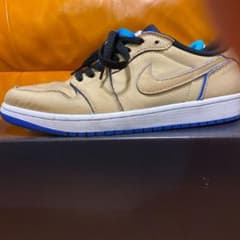 NIKE SB ジョーダン ノースカロライナのサムネイル