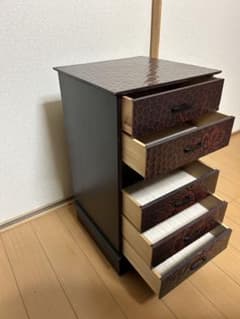 鎌倉彫 5段 小箪笥 牡丹文様 整理箪笥 レトロ - メルカリ