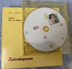 TWICEミニアルバムのサムネイル