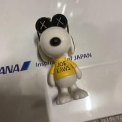 kaws snoopy joecool キーホルダー - メルカリ