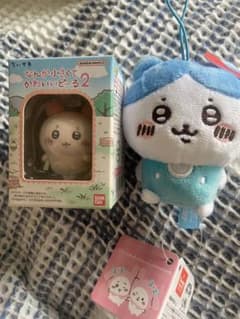 ちいかわ✖️サンリオキャラクターズハチワレ　なんか小さくてかわいいどーる２古本屋のサムネイル