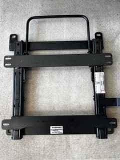 RECARO用 シートレール 86 ZN6 BRZ ZC6のサムネイル
